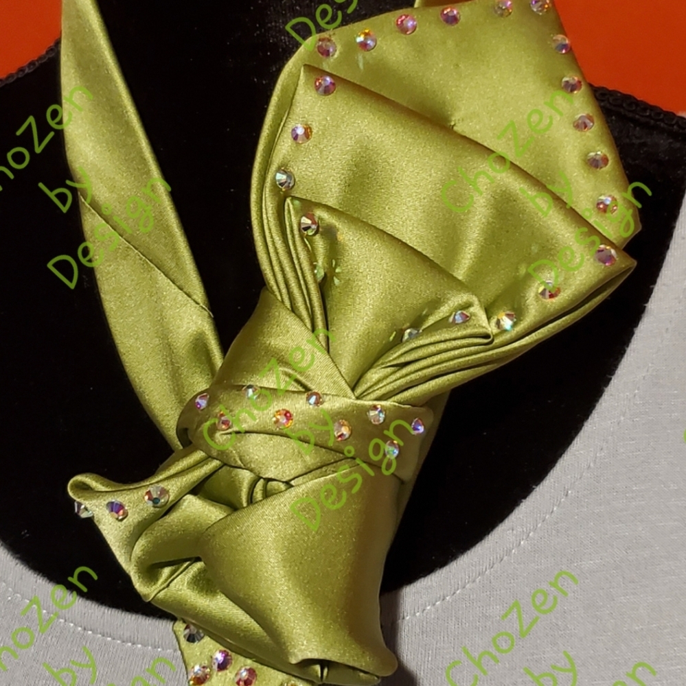 Necktie Escarpe (scarf) - (Naila)